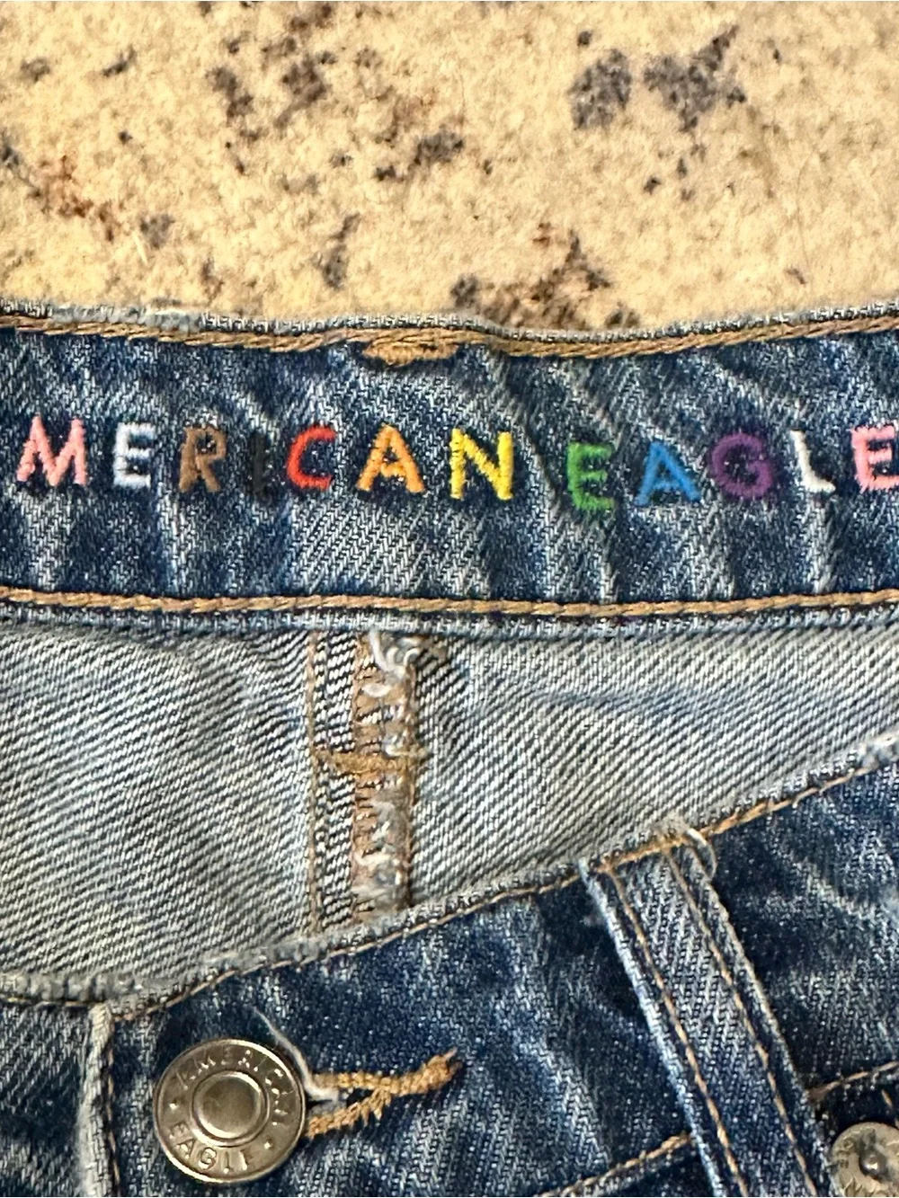 EUC American Eagle Highest Rise Baggy Limited Edition Shorts—sz 8